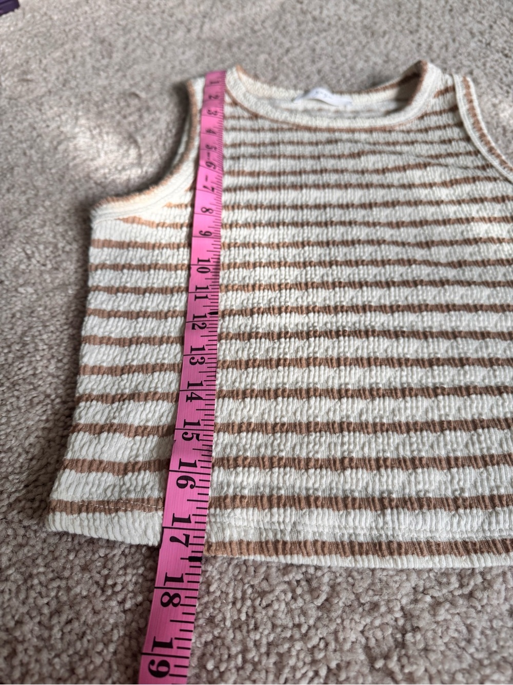 Gaze Cream and Tan Striped Knit Crop Tank - Picture 4 of 4